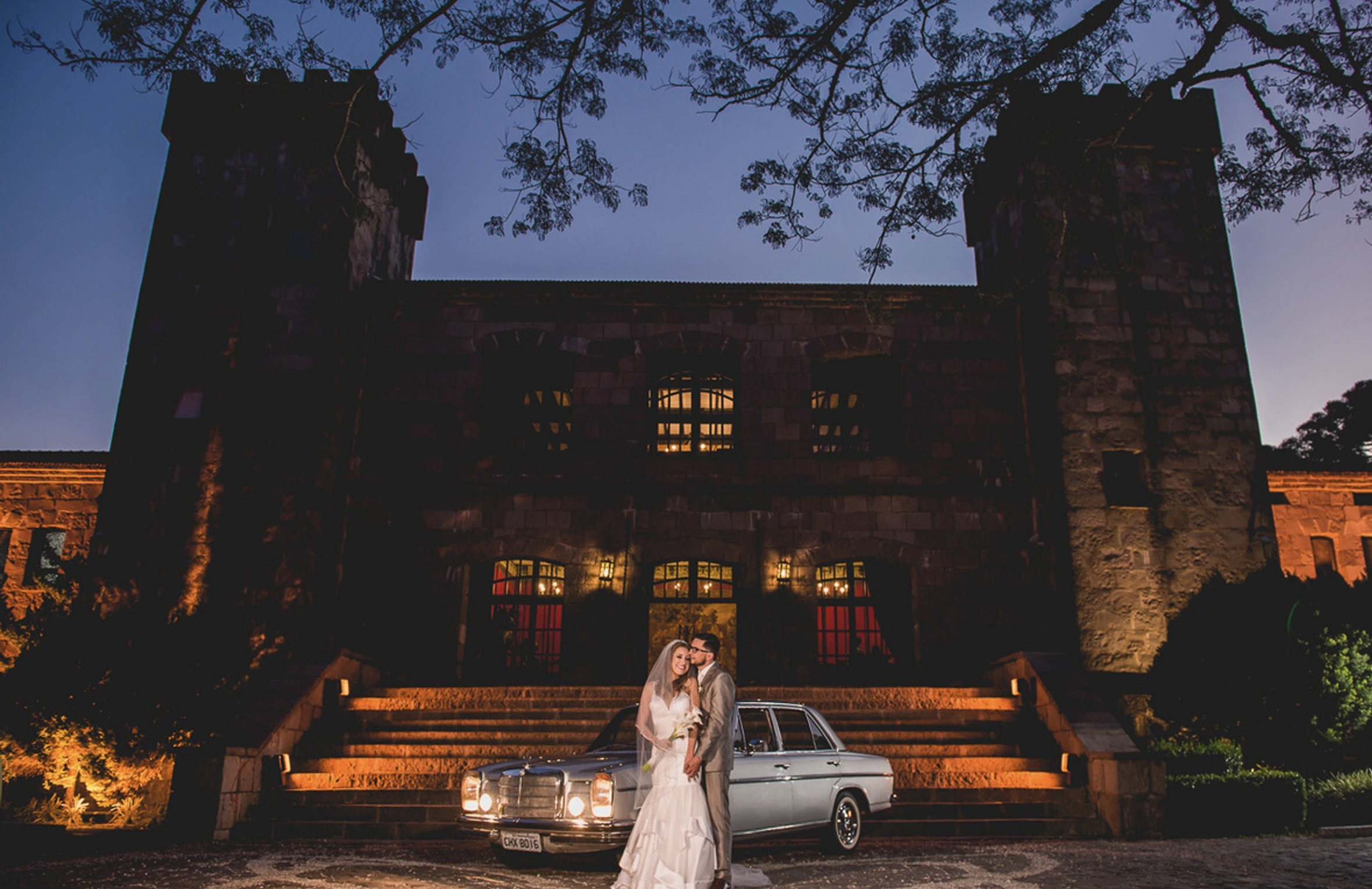 Castelo La Cave - Casamento Noturno